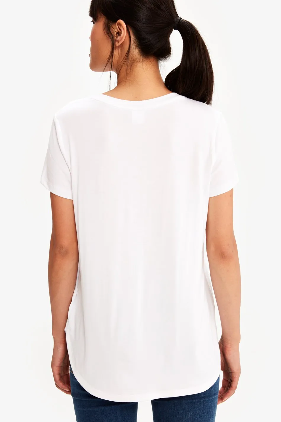 AGDA V-NECK TEE SHIRT