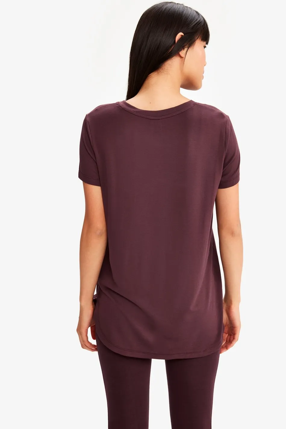 AGDA V-NECK TEE SHIRT