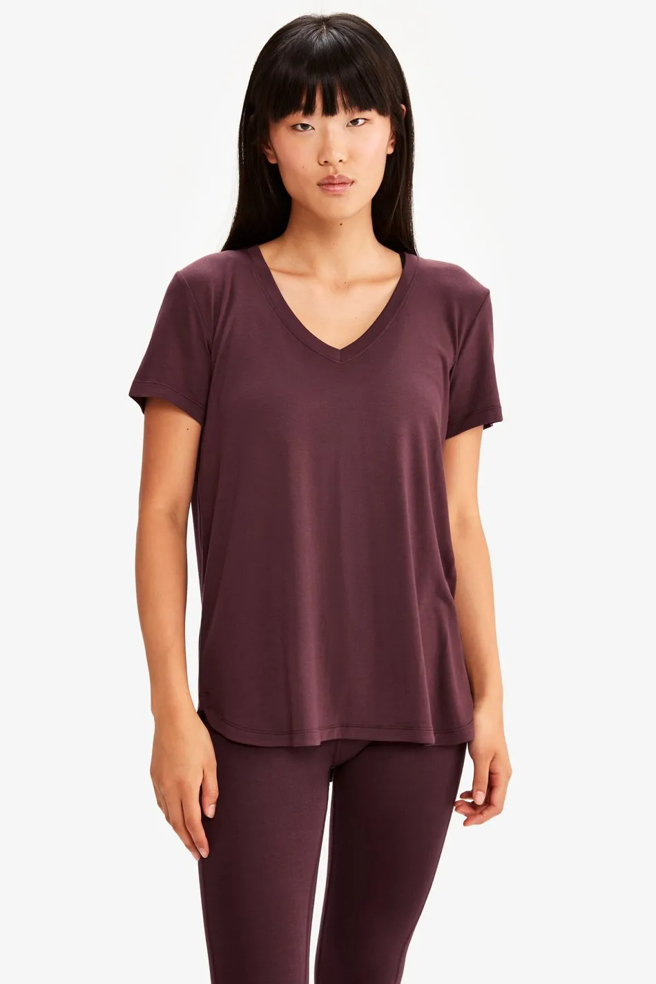 AGDA V-NECK TEE SHIRT