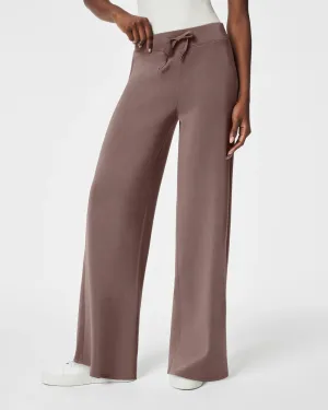 Air Essentials Wide Leg Pant,Smoke