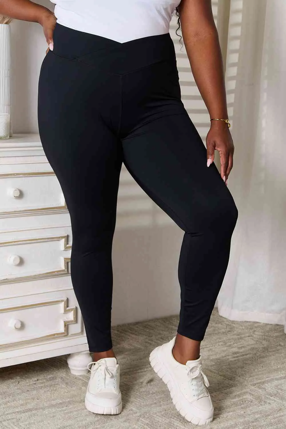 Allrj Basic Bae V-Waistband Sports Leggings