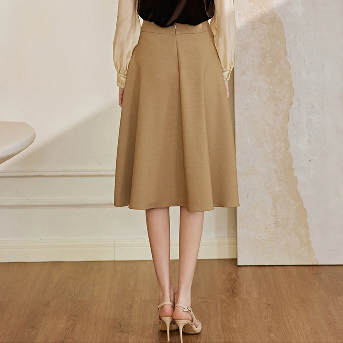 Chic Khaki Pleated Wrap Skirt