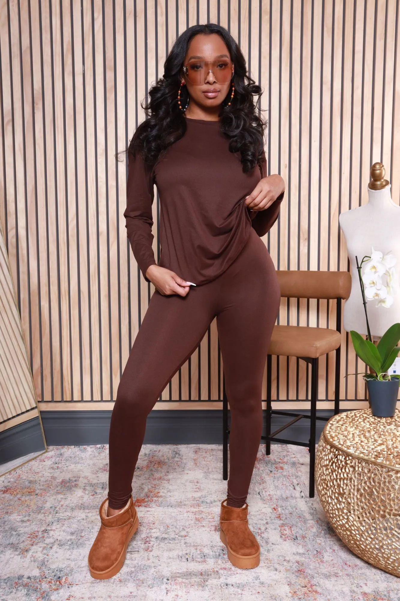 Fit The Vibe. Crewneck Legging Set - Chocolate Brown