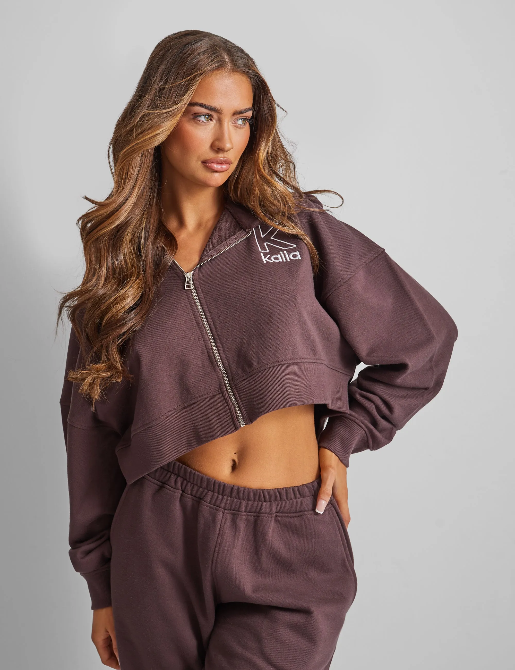 Kaiia Slogan Zip Through Cropped Hoodie Brown