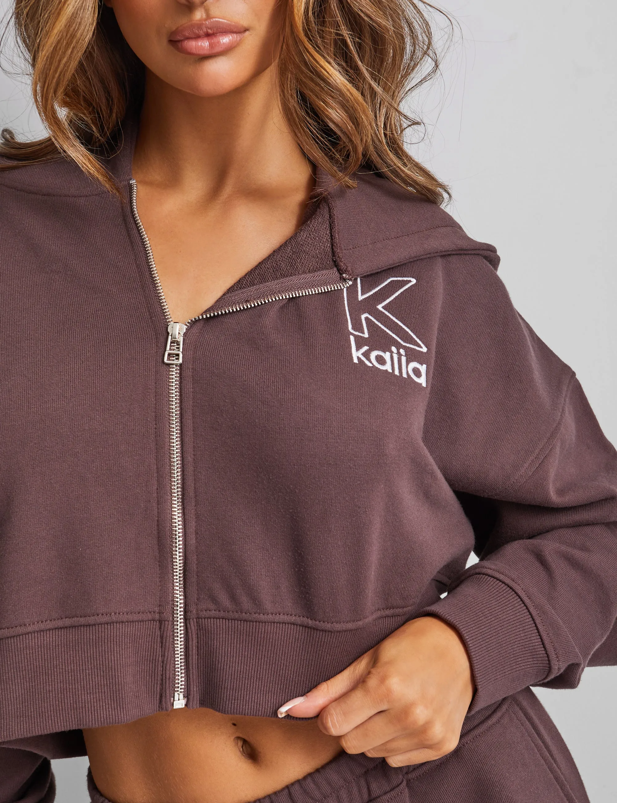 Kaiia Slogan Zip Through Cropped Hoodie Brown